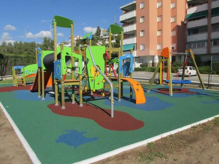 Апартаменты Primera Linea De Playa. Magnifica Urbanizacion La Cala Del Moral Экстерьер фото